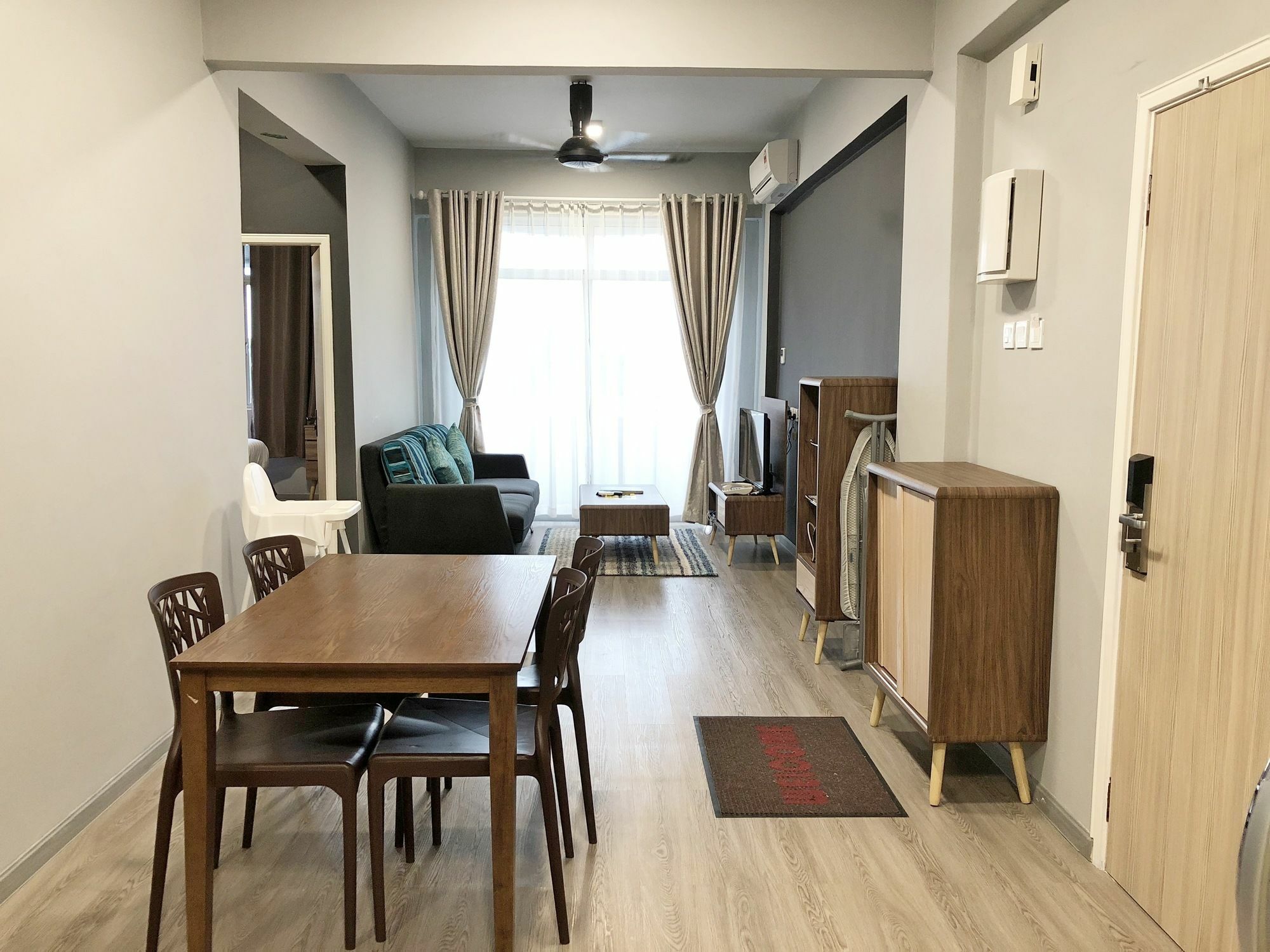 Seaview Apartment Куа Екстериор снимка
